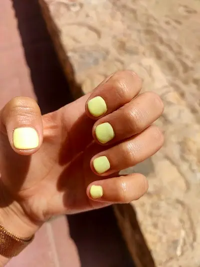 Raquel estética — Peluquería en Águilas