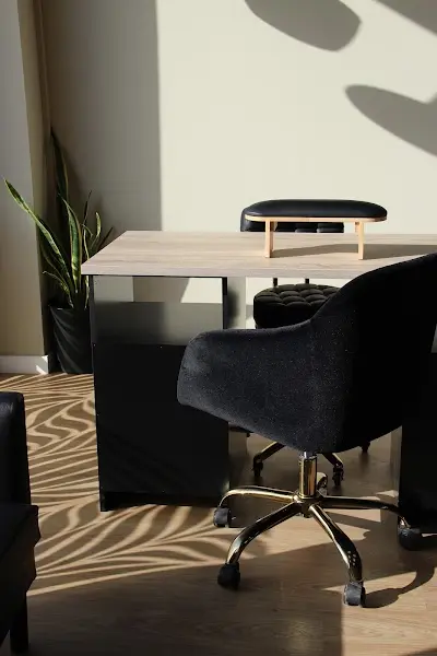 NAIL STUDIO BY LILIA – Uñas Orihuela | Manicura profesional | Manicura rusa| Nails Orihuela — Peluquería en Orihuela