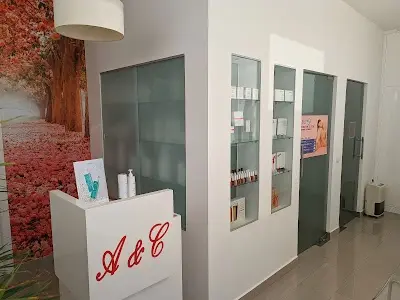 Lovelys — Peluquería en Cartagena
