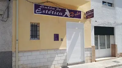 Salón De Estética Deli — Peluquería en Catral