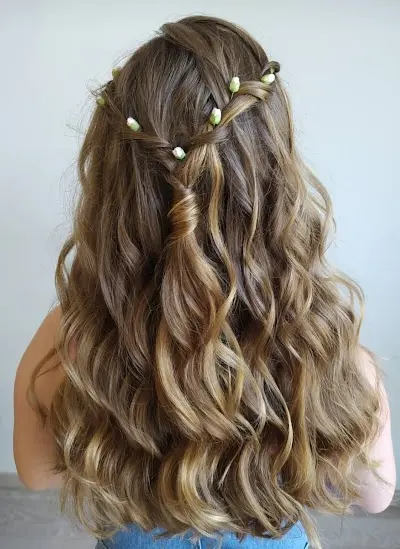 Laura Romero Peluquería — Peluquería en Elda