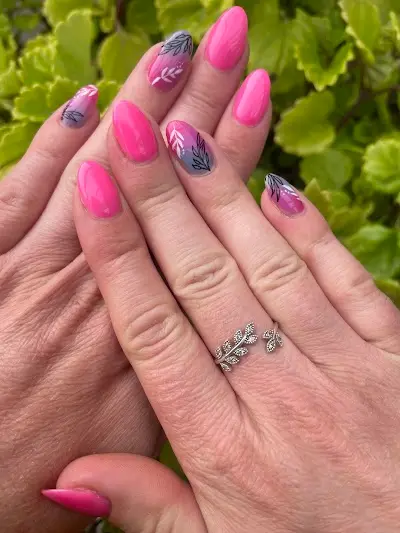 Paola's Nails — Peluquería en Elx