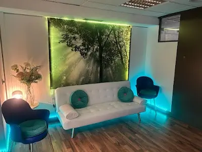SerUno Beauty Center — Peluquería en Murcia
