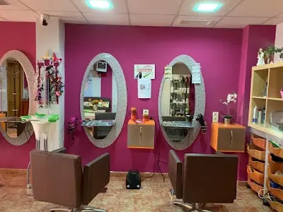 Peluquería y estética Ana — Peluquería en Caravaca de la Cruz