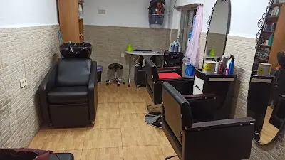 Peluquería & Estética María del Pilar — Peluquería en Murcia