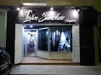 Iván Sánchez peluqueros — Peluquería en Elda