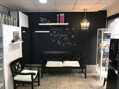Peluqueria Ramiro — Peluquería en Elx