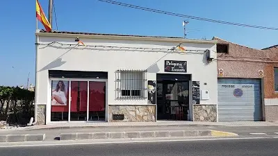 Peluquería Encarnita — Peluquería en Elx