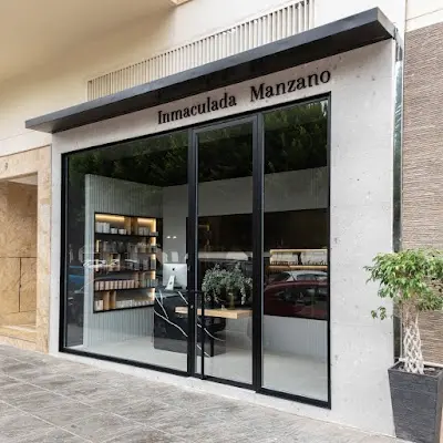 INMACULADA MANZANO BEAUTY CARE — Peluquería en Orihuela