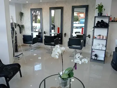 Mar estilistas — Peluquería en Cartagena