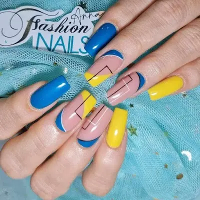 Anna Fashion Nails — Peluquería en Torrevieja