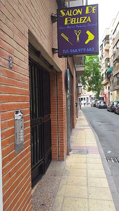 Peluquería Latina — Barbería en Murcia