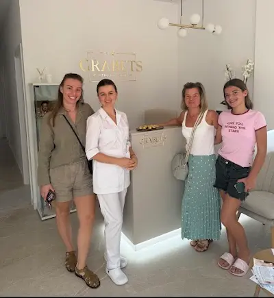 GRABETS centro de estética — Peluquería en Murcia