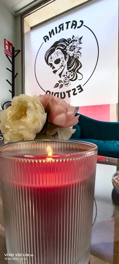 Catrina Estudio Manicura y Pedicura — Peluquería en Sangonera la Verde