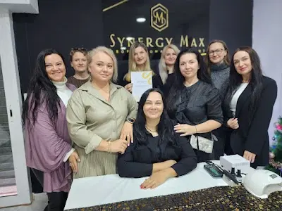 SYNERGY MAX — Peluquería en Torrevieja