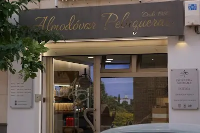 Almodóvar Peluqueras — Peluquería en Aspe