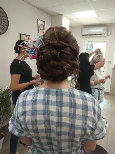 Elena Noguera — Peluquería en Guadalupe