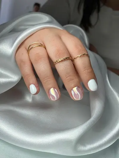 Osaka Beauty — Peluquería en Llano de Brujas