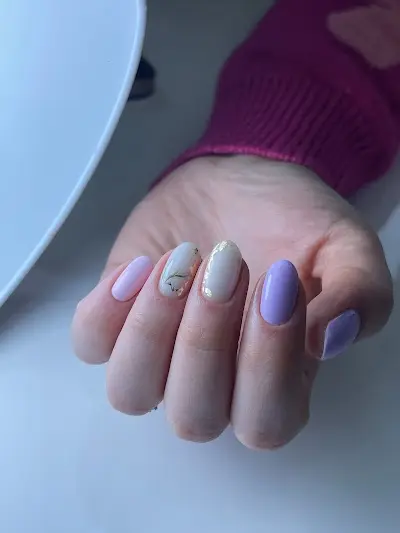 Laura Nails Albox — Peluquería en Albox