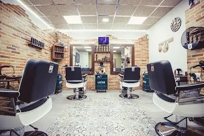 Briones peluqueros — Peluquería en Balsicas