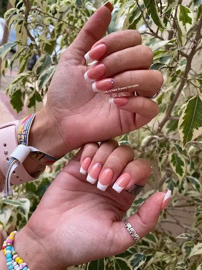 Color’s Nails Susana González — Peluquería en Santiago y Zaraíche
