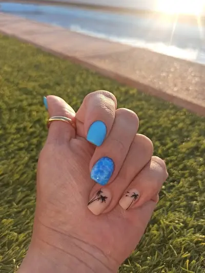 Alexandra Amelian Nails — Peluquería en Almoradí