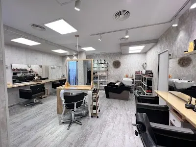 E.J Salón Orgánico — Peluquería en Sax