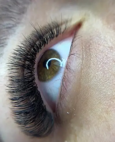 Somalia Lashes — Peluquería en Torrevieja