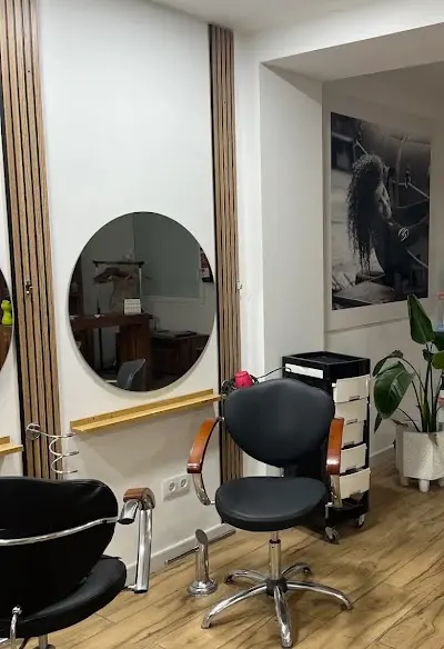 Peluquería y Fotografía Celia Garcia — Peluquería en Elx