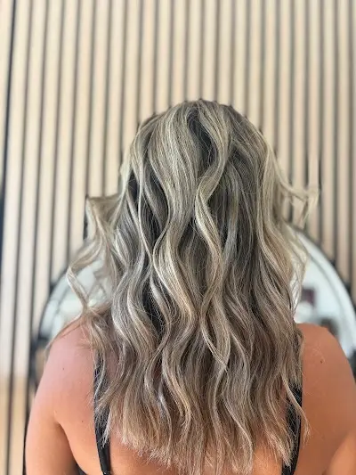 Paqui Lozano Peluquería — Peluquería en Fortuna