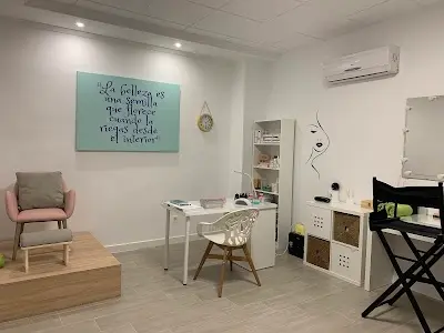 Alba Bioestetica — Peluquería en Yecla