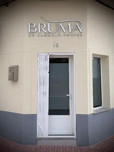 BRUMA DE CARMELO FORTES — Peluquería en Balsicas