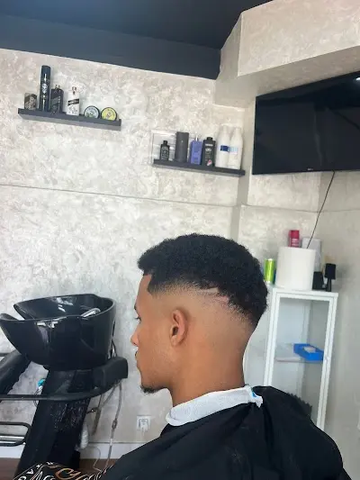 Barber MH — Peluquería en Molina de Segura