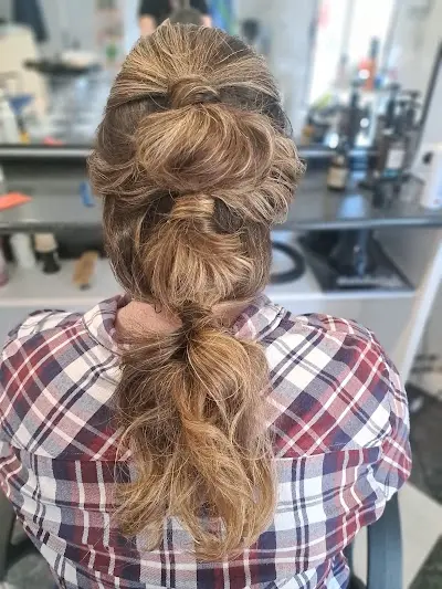 Peluqueria Mari Carmen — Peluquería en Aspe