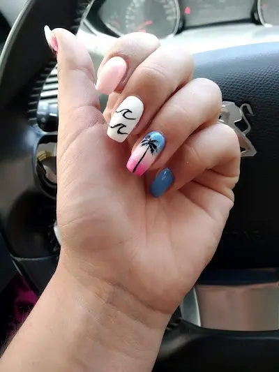 Salón de Belleza Ángeles Pamies — Peluquería en La Murada