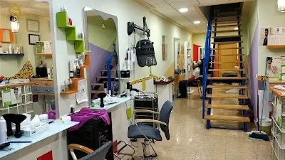 Peluquería Raúl — Peluquería en Sax