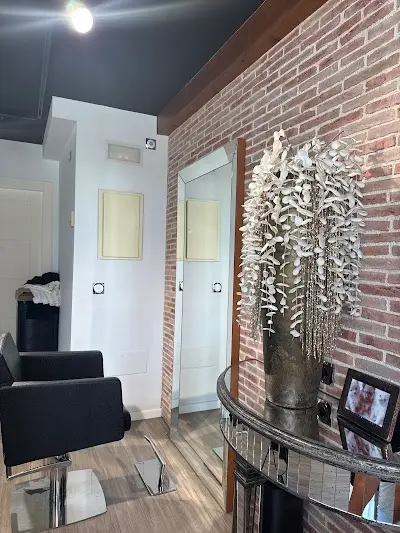 Peluquería Jessica Carrillo — Peluquería en Abarán