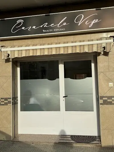Caramelo Vip Nails — Peluquería en Hellín