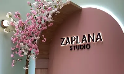 ZAPLANA STUDIO — Peluquería en Catral