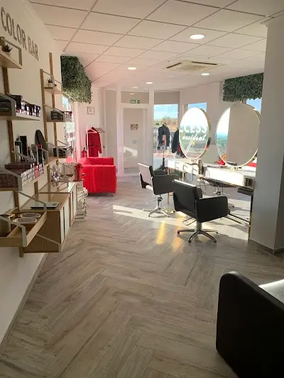 Success Salon — Peluquería en Los Montesinos