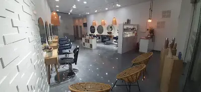 Pilar Martínez Estilista — Peluquería en Elx