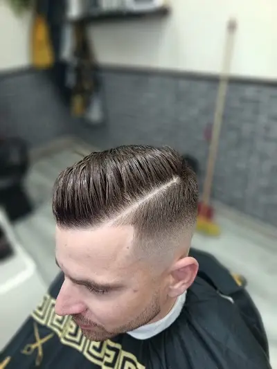 Barber Ali ceuti — Peluquería en Ceutí