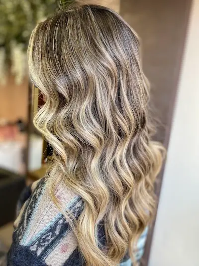 Marta Estilista — Peluquería en Santiago y Zaraíche