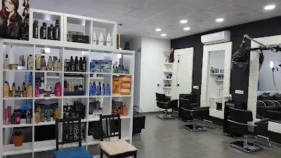 Lumine Salon — Peluquería en Los Alcázares