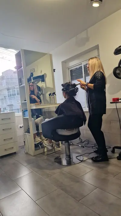 Peluqueria maria — Peluquería en Torrevieja