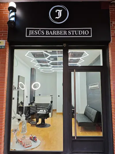 JESUS BARBER STUDIO — Barbería en Murcia